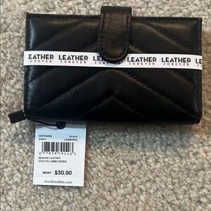 MUNDi Genuine Black Quilted Lamb Leather Wallet